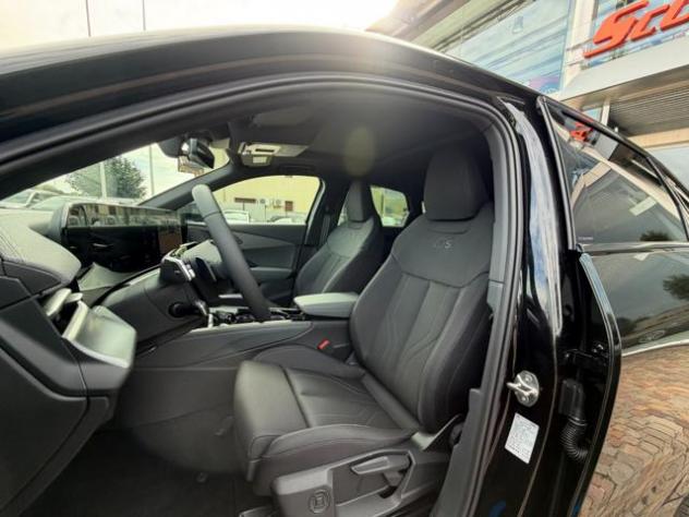 AUDI Q3 SPB TDI 142 kW quattro S tronic S Line rif. 24149618 - Foto 6
