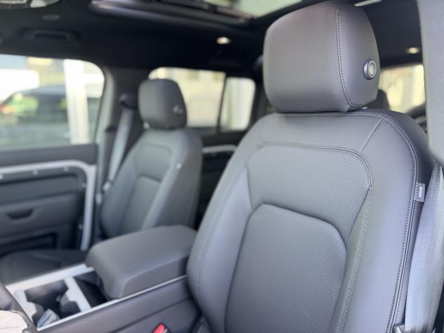 Land Rover Defender Defender 110 3.0D I6 250 CV AWD Auto X-Dynamic SE - Foto 9
