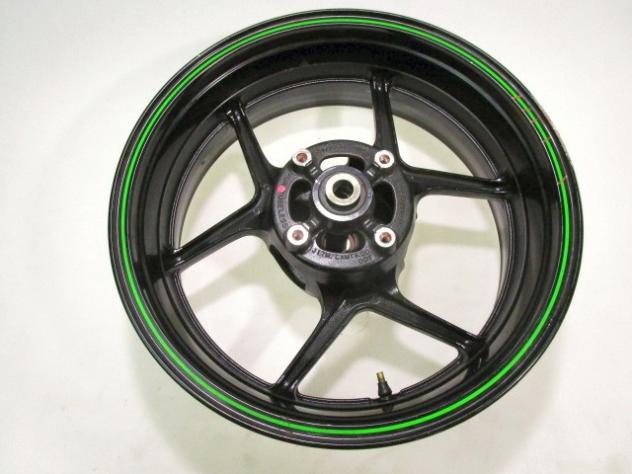 CERCHIO RUOTA POSTERIORE 6.00X17 KAWASAKI NINJA 1000 ZX-10R 2008 - 2009 41073008118F REAR WEEL PIEGATO CON PICCOLI GRAFFI - Foto 2