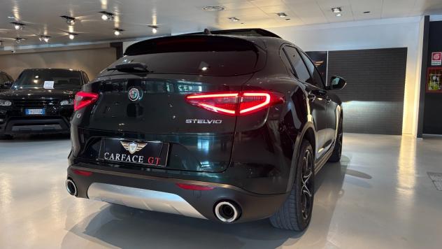 ALFA ROMEO STELVIO Q4 SPORT EDITION 2.1 TD 210CV - 2019 - Foto 4