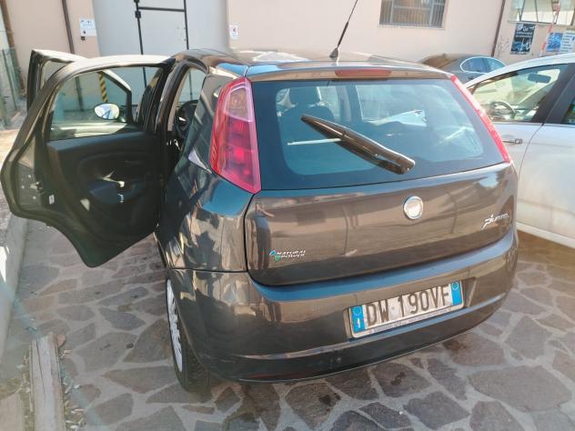 Fiat Grande Punto 1.4 5 porte Dynamic Natural Power - Foto 3