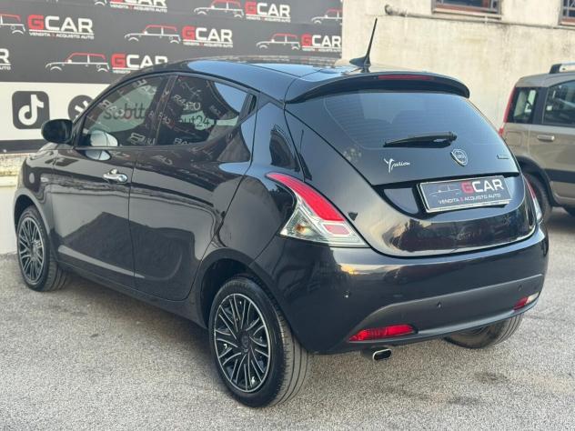 Lancia Ypsilon 1.0 FireFly 5 porte S&S Hybrid Ecochic Gold - Foto 5