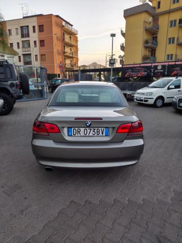 Bmw 320 320d coupCabrio Futura - Foto 6