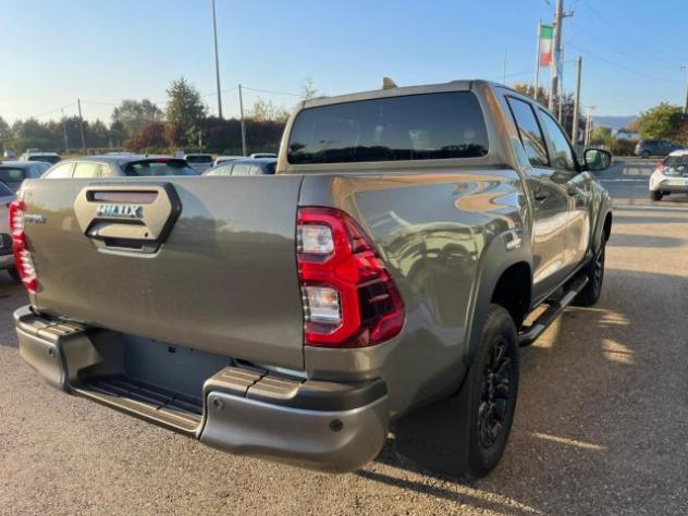 TOYOTA Hilux 2.8 D-4D A/T 4WD 48V 4 porte Double Cab Invincible rif. 22254026 - Foto 6
