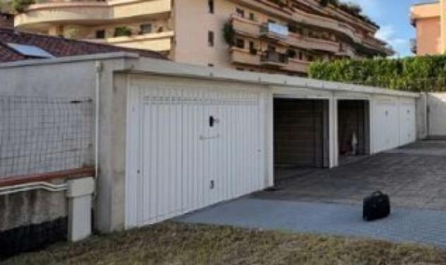Immobile in asta di 14 m², box auto in vendita a Muggiò - Foto 3