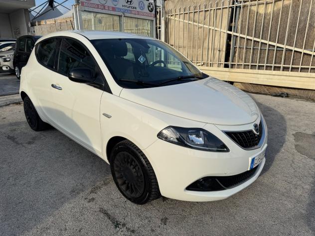 Lancia Ypsilon 1.2 GPL ECOCHIC 2022 fari led - Foto 3