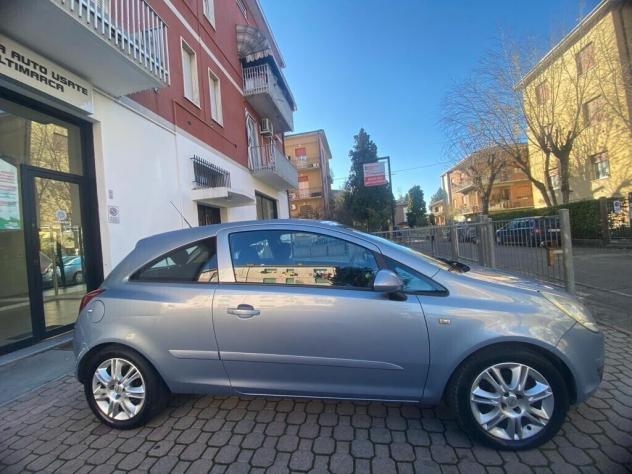 Opel Corsa 1.2 KM 74.000 OK NEOPATENTATI - Foto 3