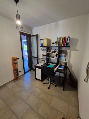 Villino a schiera in ottime condizioni, abitabile subito - Foto 4