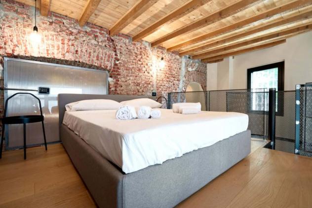 LANCETTI Stylish Loft