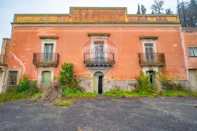 Cascina/Casale in vendita a Caltagirone