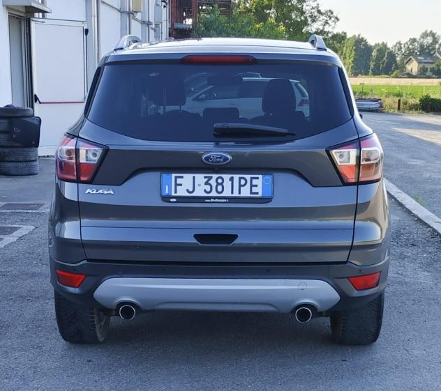 Ford Kuga 1.5 TDCI 120 CV S&S 2WD ST-Line Business - Foto 4