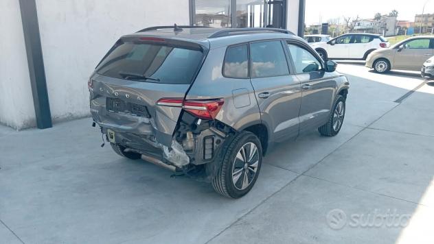 Skoda Karoq 2.0 TDI SCR 115 CV Executive SINISTRAT - Foto 3
