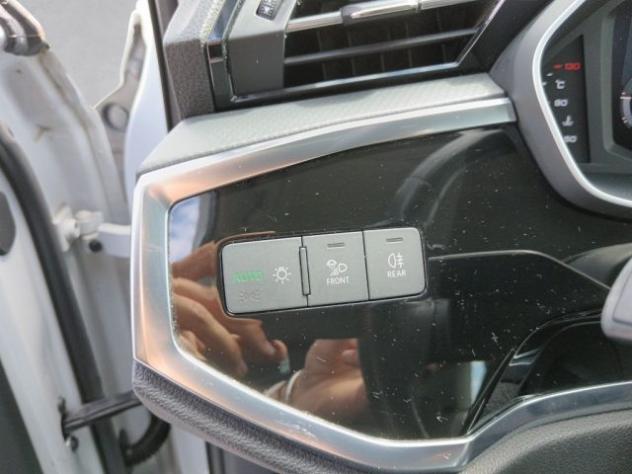 AUDI Q3 35 TDI Business Advanced S Tronic rif. 23345340 - Foto 9