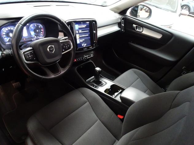 Volvo XC40 (2017--) D3 Momentum - Foto 7