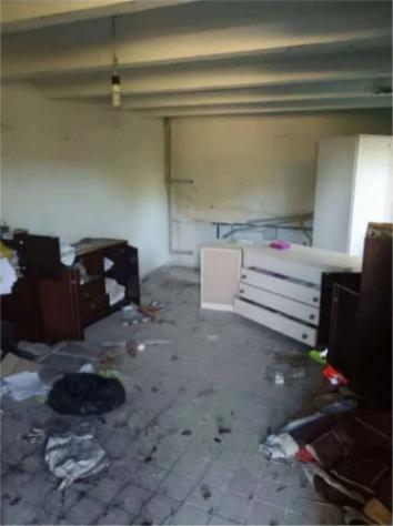 Immobile in asta di 290 m² con più di 5 locali in vendita a Pergola - Foto 7