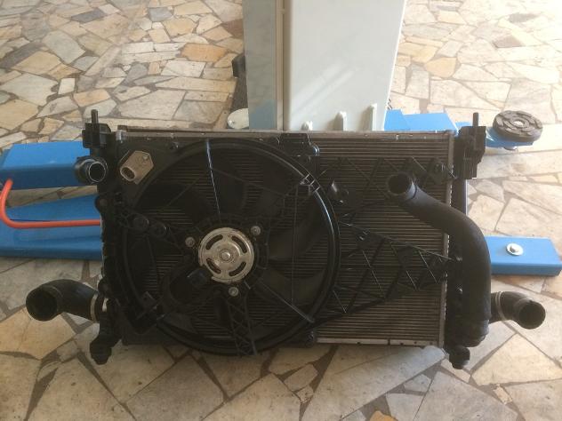 radiatori Hyundai i 10 e altre auto.............. Usato Euro 5
