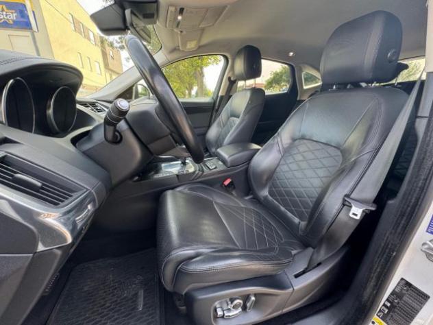 JAGUAR E-Pace 2.0D 150 CV AWD aut. R-Dynamic S rif. 24149266 - Foto 9