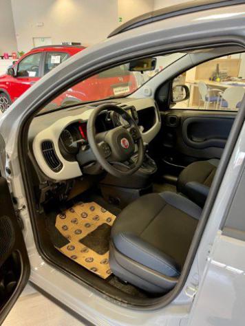 FIAT Panda 1.0 FireFly S&S Hybrid City Cross - Foto 7