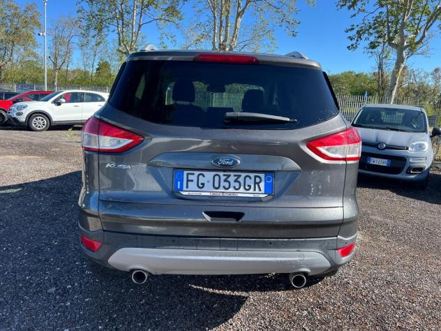 Ford Kuga 2.0 TDCI S&S Titanium - Foto 6
