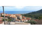 Alassio, Frazione Moglio, vendesi grande monolocale con balcone vista mare.