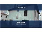 Immobile in asta di 215 m² con più di 5 locali in vendita a Lucca