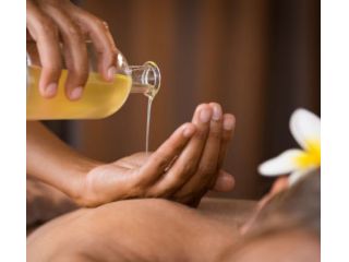 Massaggi - benessere Roma - Massaggiatore Tel:3472731120