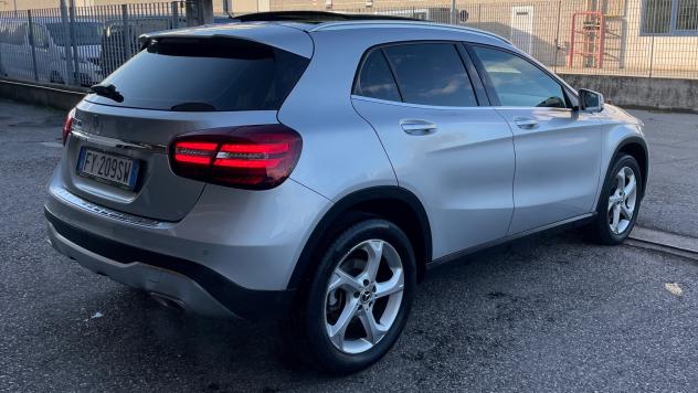 MERCEDES-BENZ GLA 180 1.6 PREMIUM 122CV - FULL LED, PELLE, TETTO - Foto 8