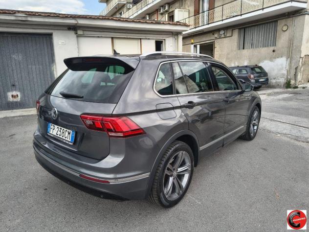 VOLKSWAGEN Tiguan 1.6 TDI R LINE LED - Foto 9