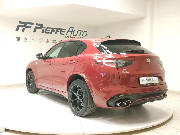 Alfa Romeo Stelvio Stelvio 2.9 Bi-Turbo V6 520 CV AT8 Q4 Quadrifoglio - Foto 3