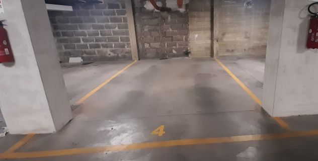 POSTO AUTO IN GARAGE CONDOMINIALE