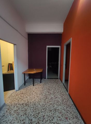 NEGOZIO E LABORATORI AD ANGOLO FRONTE STRADA - Foto 10
