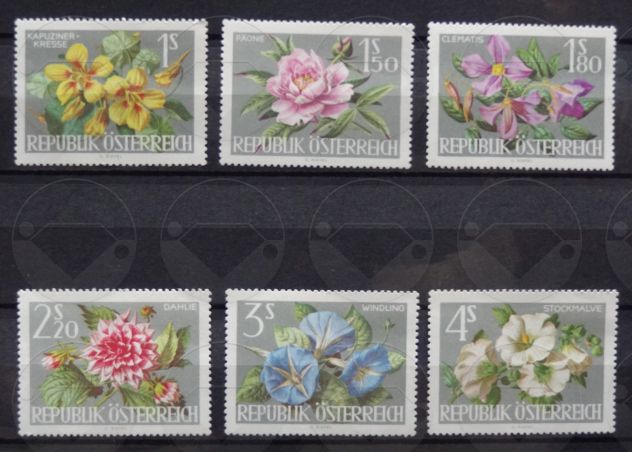 AUSTRIA 1945-1987 Lotto di 23 francobolli - Foto 3