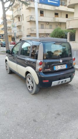 Fiat Panda 1.3 JTD Cross 4x4 - Foto 5