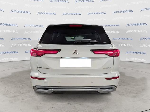Mitsubishi Outlander PHEV 2.4L PHEV INTENSE oltre oneri finanziari - Foto 4