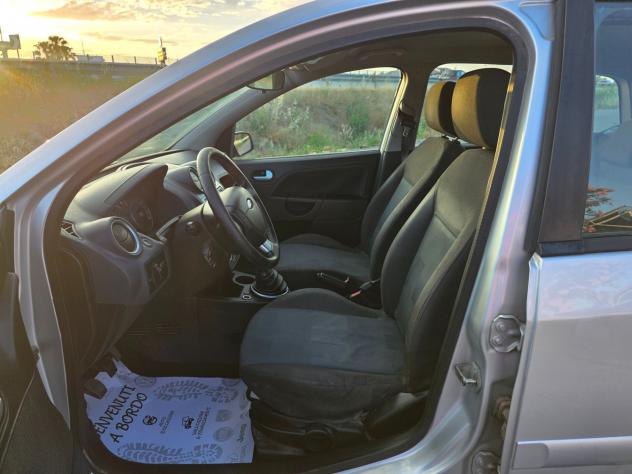 Ford Fiesta 1.2 16V 5p. Titanium - Foto 9