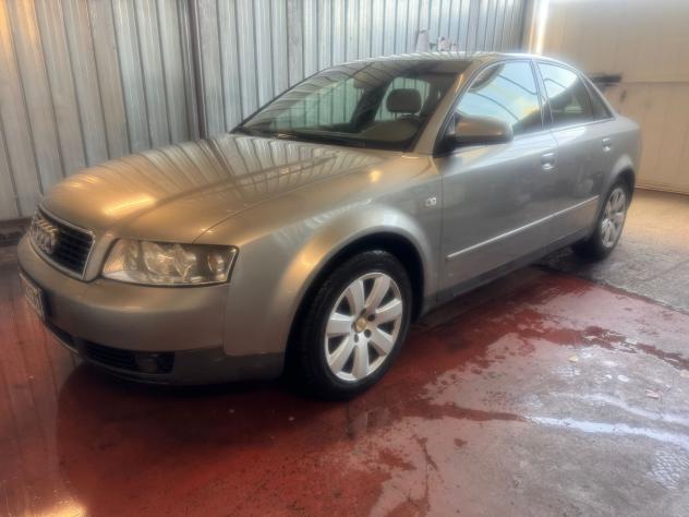 Audi A4 1.9 TDI/130 CV cat BERLINA - Foto 2