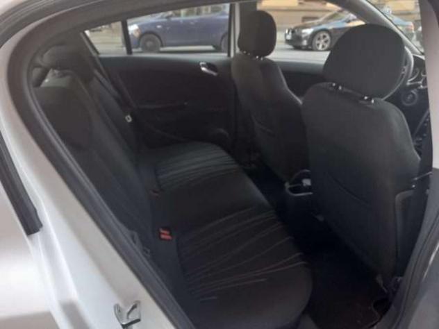 Opel Corsa 1.2 80CV 5 porte GPL - Foto 5