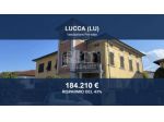 Immobile in asta di 287 m² con più di 5 locali e box auto in vendita a Lucca