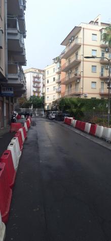 Locale Commerciale in vendita a Catania, Zona centro - Foto 2