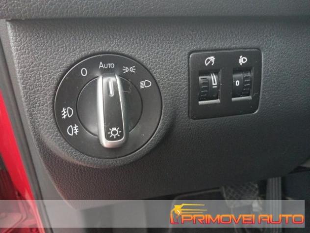 VOLKSWAGEN Caddy 1.4 TSI DSG Trendline Maxi rif. 19803907 - Foto 10