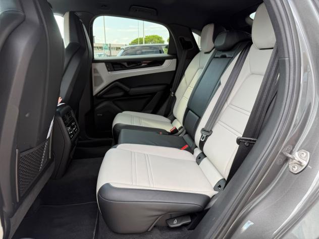 Porsche Cayenne Coupè 3.0 V6 E-Hybrid - Foto 5