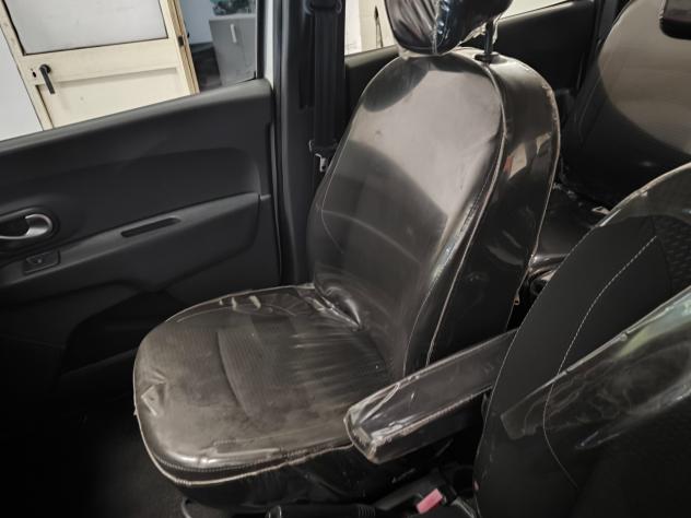 Dacia Lodgy 1.5 dCi 8V 90CV Start&Stop 7 posti Laurte - Foto 9