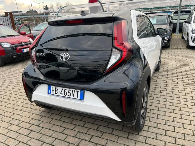 Toyota Aygo X 1.0B (72 CV) Trend S-CVT - Foto 7