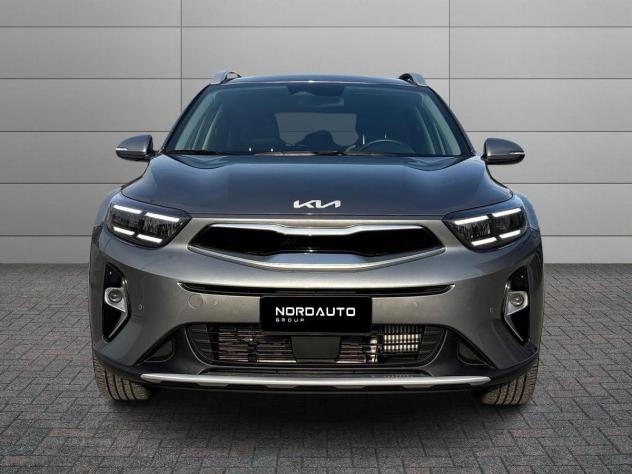 Kia Stonic 1.0 t-gdi mhev Black Edition 100cv dct - Foto 4