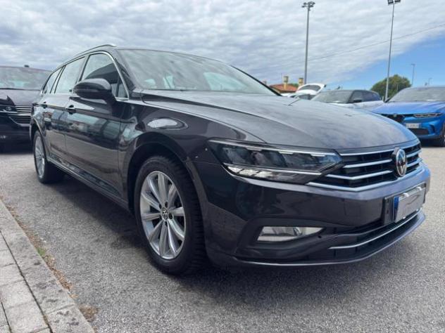 VOLKSWAGEN Passat Variant 2.0 TDI SCR 122 CV EVO DSG Business rif. 23983102 - Foto 3