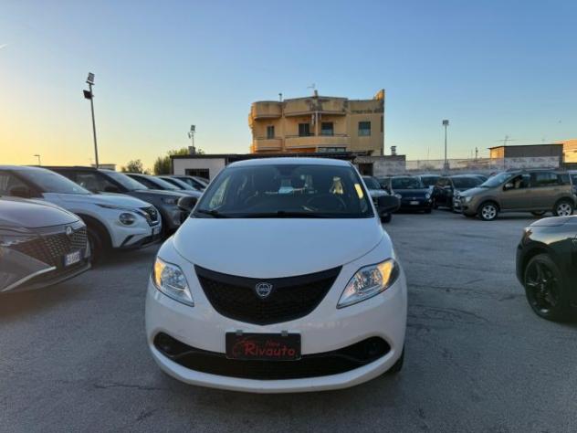 LANCIA Ypsilon 1.2 69 CV 5 porte GPL Ecochic Gold rif. 23838141 - Foto 2