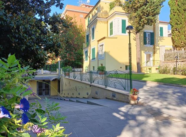 Bellissima Villa Liberty nel Cuore di Città Giardino, a Reddito - Foto 2