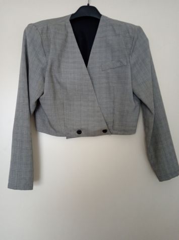 Giacca corta tg S 50% viscosa 50% Poliestere