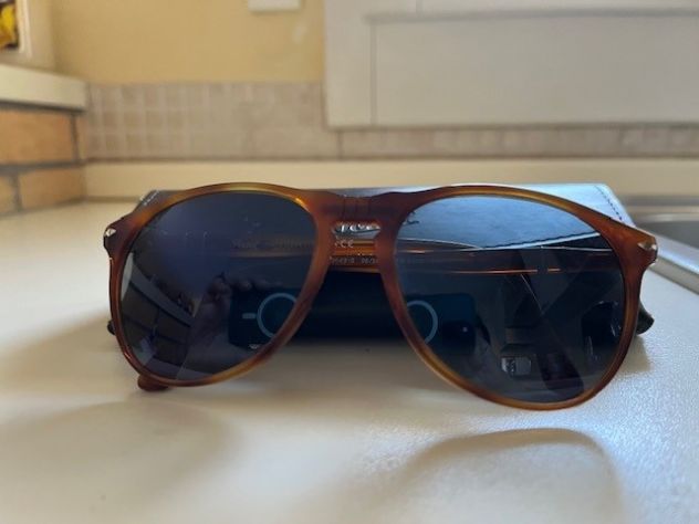 VENDO OCCHIALI DA SOLE PERSOL UOMO - Foto 2