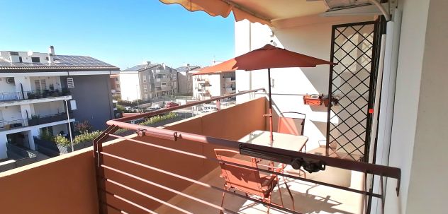CIAMPINO | Bilocale con terrazzi | Cantina e Posto auto
